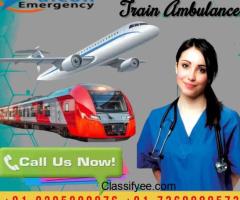 Choose Falcon Train Ambulance Services in Delhi