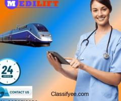 Medilift Train Ambulance from Indore Provides