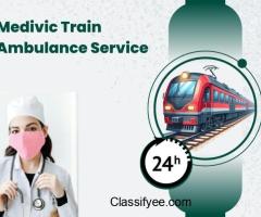 Medivic Train Ambulance Service in Delhi